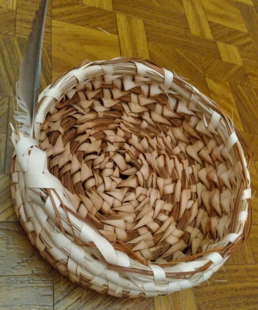 Snake Effigy Houma-half hitch basket